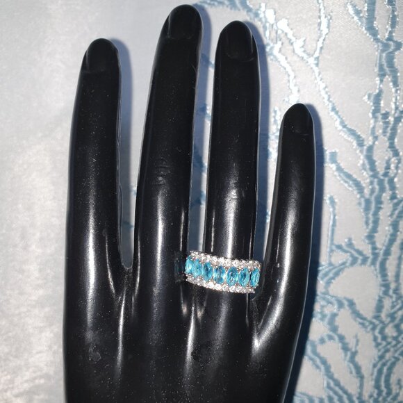 ✨ Elegant Vintage Austrian Blue & White Crystal Silver Plated Ring ✨ - Picture 3 of 11